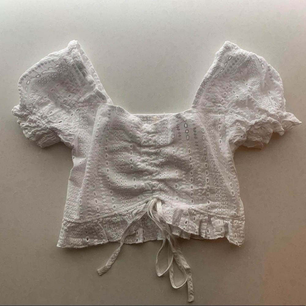 Shoulder Puff/Off the shoulder Crop Top